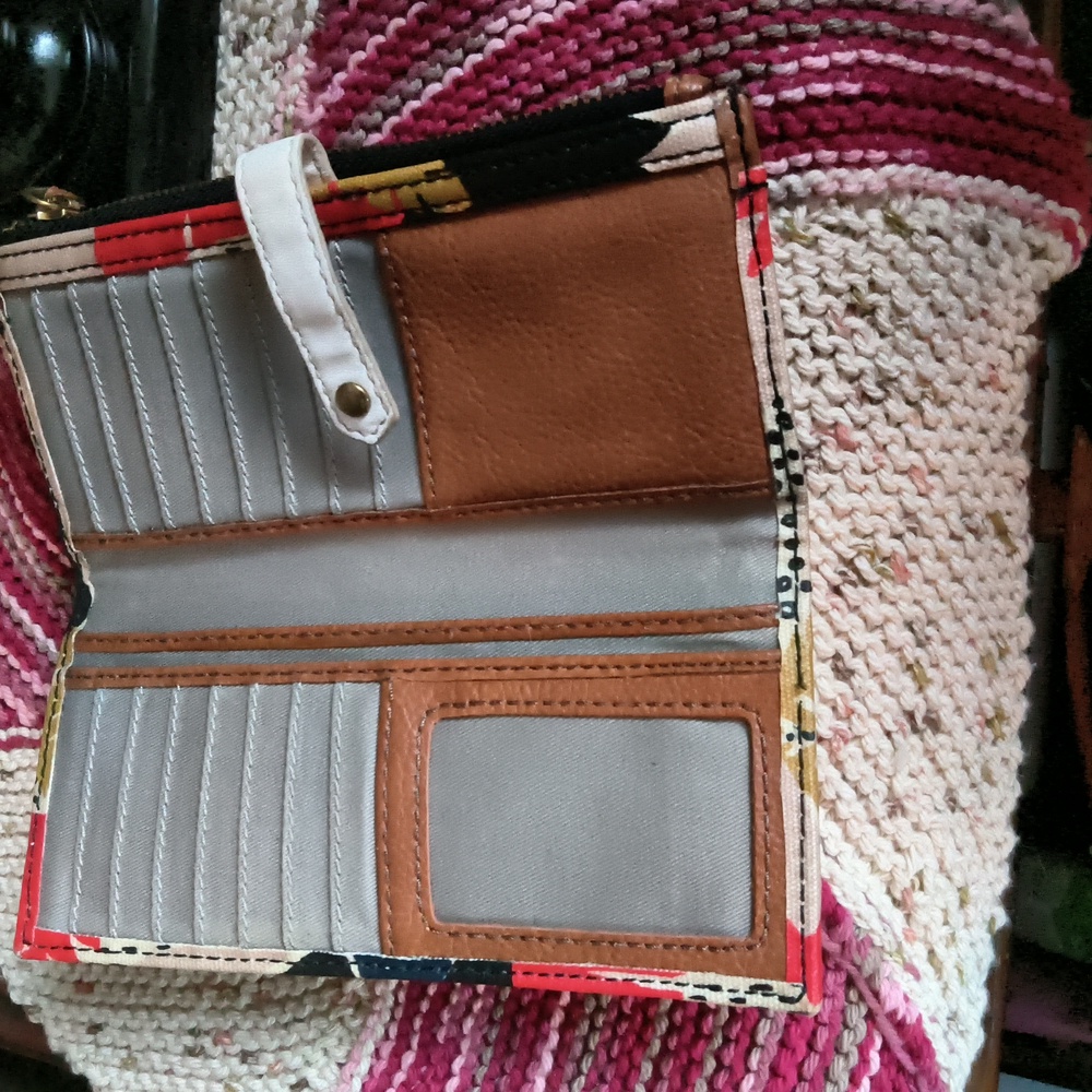 Fossil Wallet - Picture 4 of 4